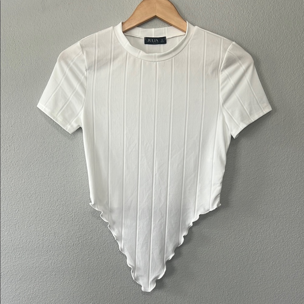 NEW Julia Asymmetrical White Ribbed Short‎ Sleeve Tee